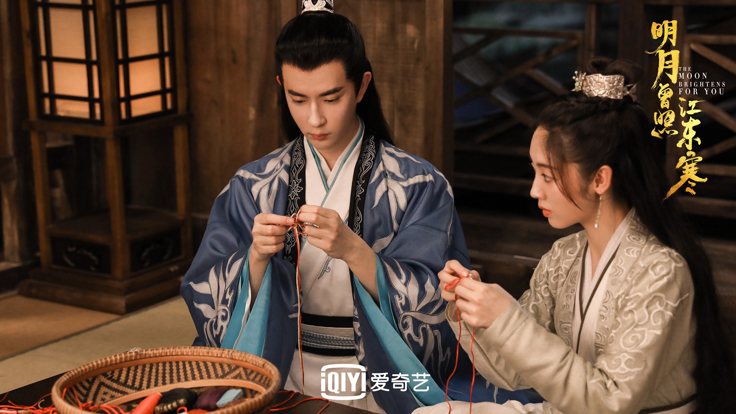 2021年季后赛:“水花兄弟”库里与汤普森联手,多次在关键时刻平推对手